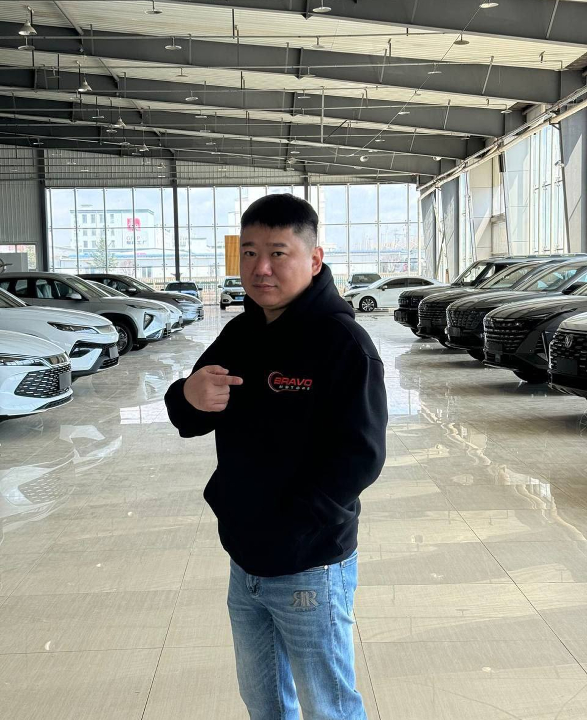 Сооснователь компании «BRAVO&nbsp;MOTORS» Ким Артур Васильевич