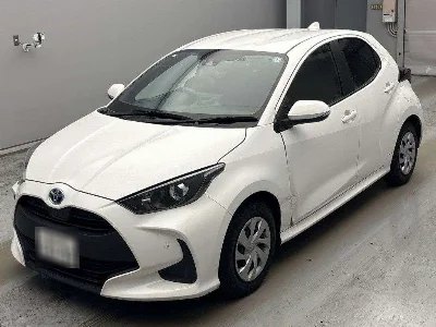 Toyota Yaris с аукциона Японии
