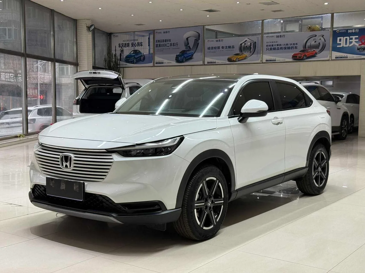 Honda Vezel 1.5L CVT 2023