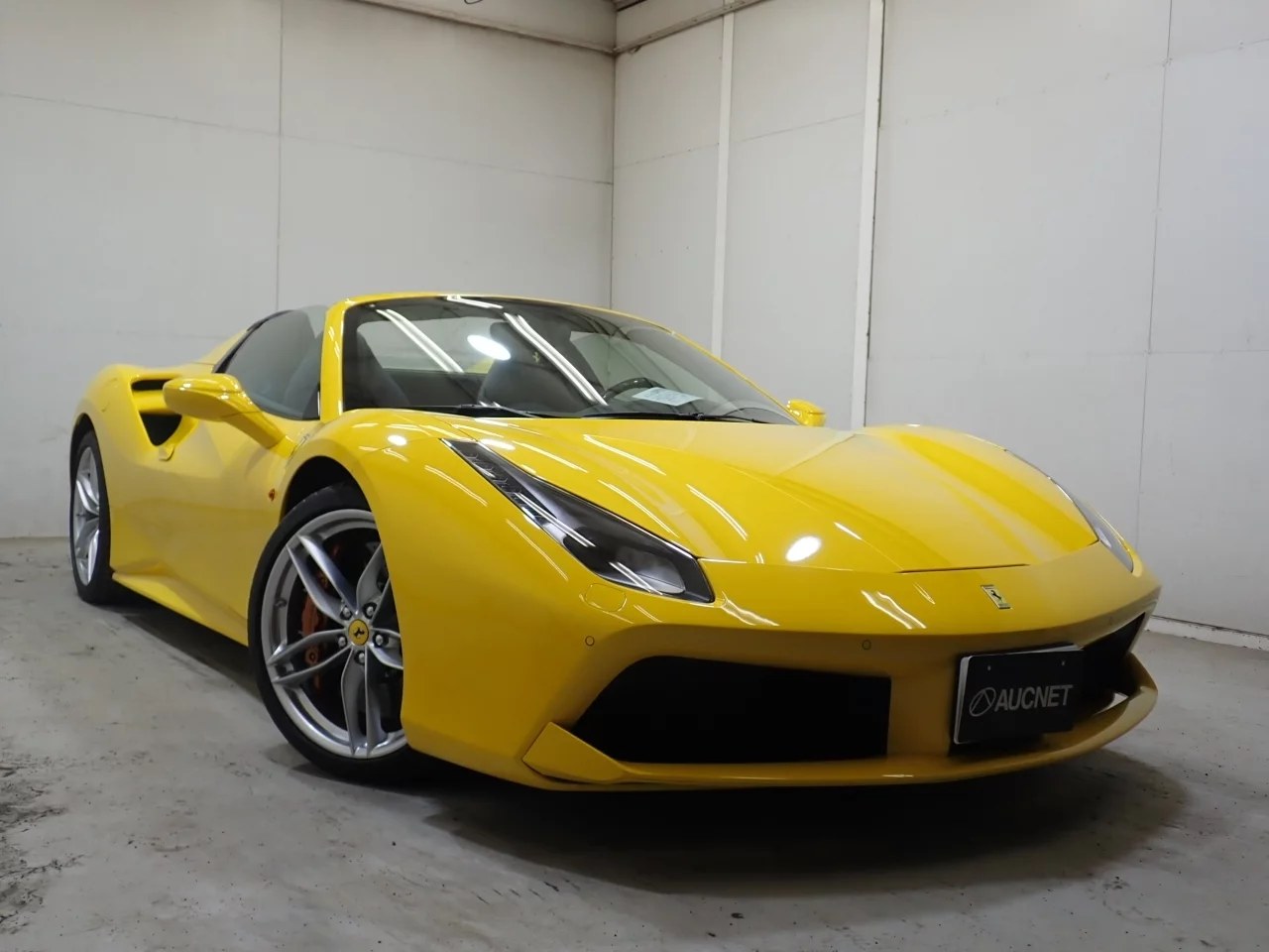 Ferrari 488 Spider с аукциона Японии