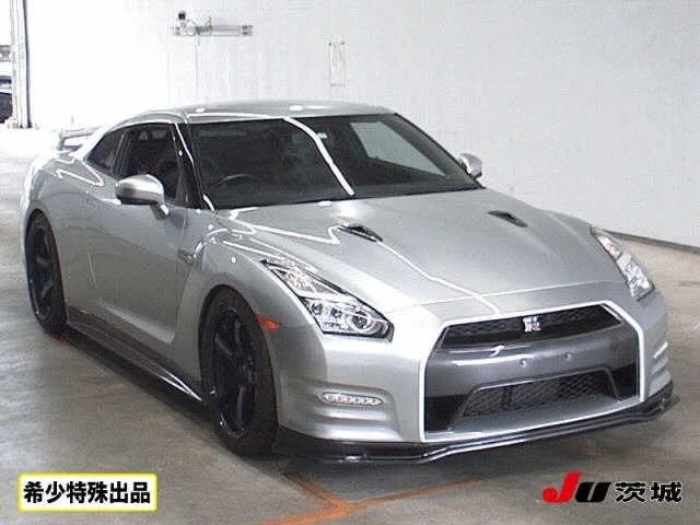 Nissan GT-R Black Edition с аукциона Японии